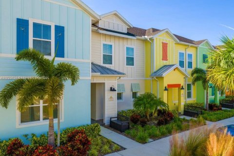 Adosado en venta en Kissimmee, Florida, 2 dormitorios, 129.51 m2 № 1699965 - foto 2