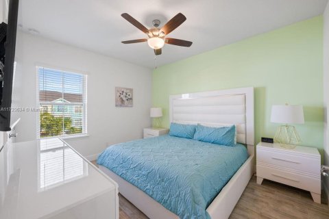 Adosado en venta en Kissimmee, Florida, 2 dormitorios, 129.51 m2 № 1699965 - foto 20