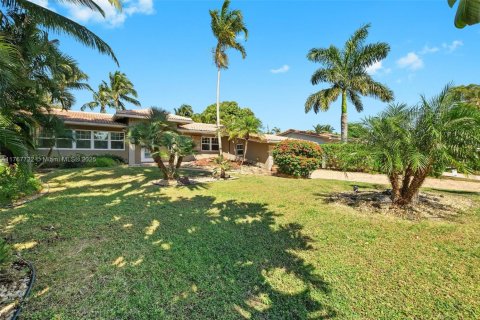 House in Fort Lauderdale, Florida 3 bedrooms, 169.92 sq.m. № 1588521 - photo 2