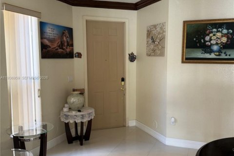 Villa ou maison à louer à Homestead, Floride: 5 chambres, 191.84 m2 № 1994871 - photo 9