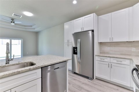 Купить коммерческую недвижимость в Палм-Кост, Флорида 6 спален, 220.83м2, № 1288620 - фото 14