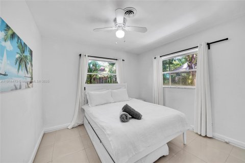 House in Fort Lauderdale, Florida 4 bedrooms, 191.01 sq.m. № 1766905 - photo 23