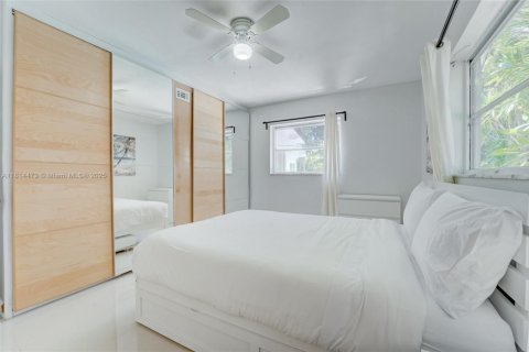 House in Fort Lauderdale, Florida 4 bedrooms, 191.01 sq.m. № 1766905 - photo 25