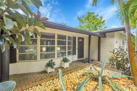 House in Fort Lauderdale, Florida 4 bedrooms, 191.01 sq.m. № 1766905 - photo 5