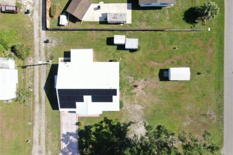 Villa ou maison à vendre à Zephyrhills, Floride: 4 chambres, 163.14 m2 № 1528731 - photo 28