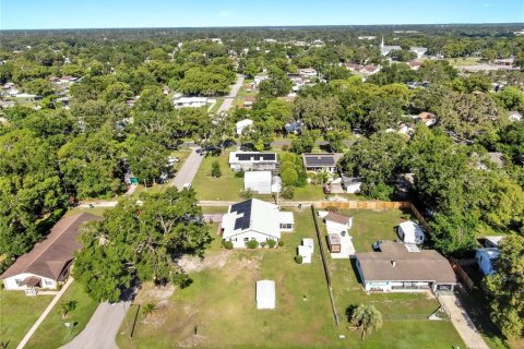 Villa ou maison à vendre à Zephyrhills, Floride: 4 chambres, 163.14 m2 № 1528731 - photo 30