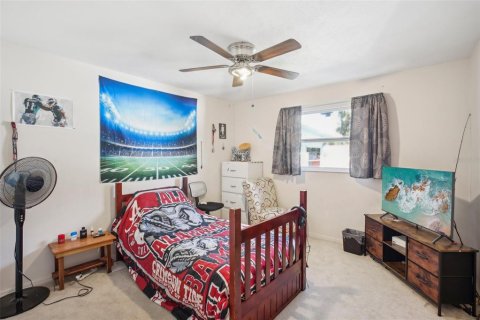 Villa ou maison à vendre à Zephyrhills, Floride: 4 chambres, 163.14 m2 № 1528731 - photo 10
