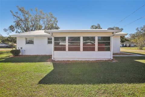 Villa ou maison à vendre à Zephyrhills, Floride: 4 chambres, 163.14 m2 № 1528731 - photo 20