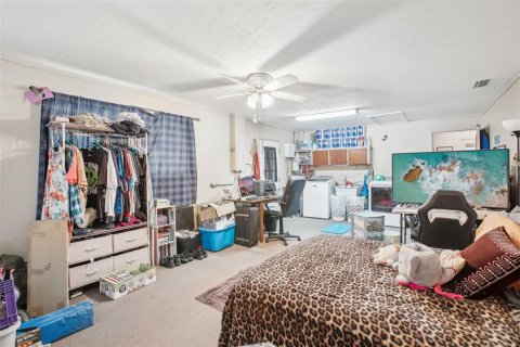 Villa ou maison à vendre à Zephyrhills, Floride: 4 chambres, 163.14 m2 № 1528731 - photo 15