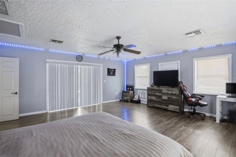 Casa en venta en Spring Hill, Florida, 3 dormitorios, 174.28 m2 № 2239081 - foto 8