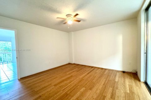 Copropriété à vendre à North Miami, Floride: 1 chambre, 57.88 m2 № 1977932 - photo 5