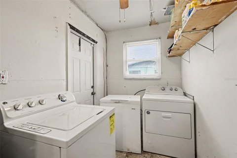 Casa en venta en Cocoa, Florida, 3 dormitorios, 77.67 m2 № 2384486 - foto 11