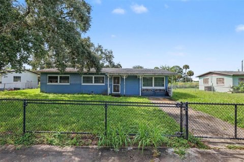 Casa en venta en Cocoa, Florida, 3 dormitorios, 77.67 m2 № 2384486 - foto 3