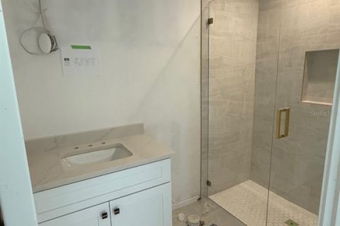 Touwnhouse à vendre à Tampa, Floride: 4 chambres, 224.08 m2 № 1872842 - photo 3