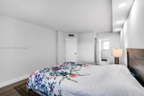 Copropriété à vendre à Lake Worth, Floride: 2 chambres, 103.49 m2 № 2090786 - photo 16