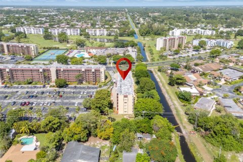 Copropriété à vendre à Lake Worth, Floride: 2 chambres, 103.49 m2 № 2090786 - photo 2