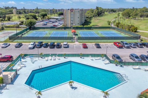 Copropriété à vendre à Lake Worth, Floride: 2 chambres, 103.49 m2 № 2090786 - photo 28