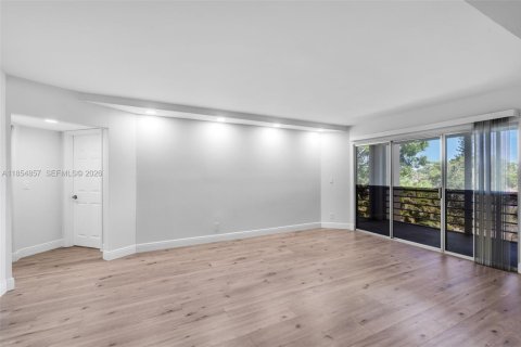 Copropriété à vendre à Lake Worth, Floride: 2 chambres, 103.49 m2 № 2090786 - photo 7
