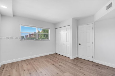 Copropriété à vendre à Lake Worth, Floride: 2 chambres, 103.49 m2 № 2090786 - photo 12