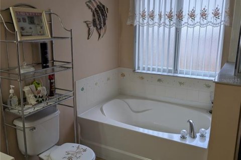 Casa en venta en Orlando, Florida, 3 dormitorios, 176.05 m2 № 1876592 - foto 8