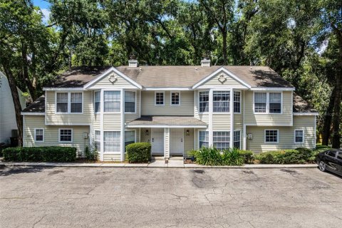 Touwnhouse à vendre à Gainesville, Floride: 2 chambres, 107.77 m2 № 1899782 - photo 1