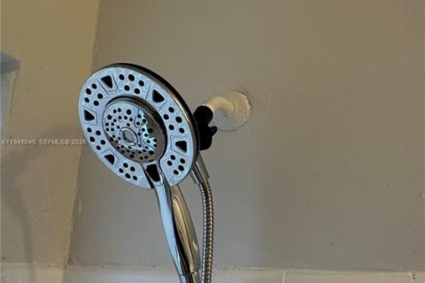 Apartment in Hallandale Beach, Florida 1 bedroom, 51.1 sq.m. № 2001688 - photo 28