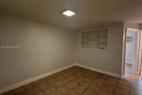 Apartment in Hallandale Beach, Florida 1 bedroom, 51.1 sq.m. № 2001688 - photo 21