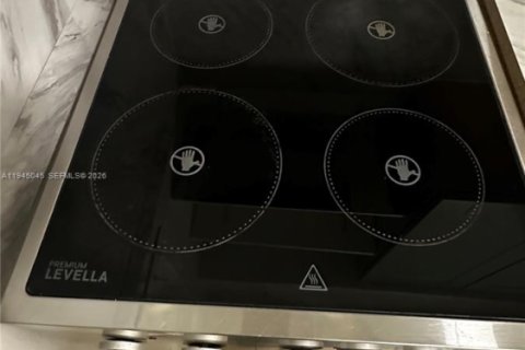 Apartment in Hallandale Beach, Florida 1 bedroom, 51.1 sq.m. № 2001688 - photo 15