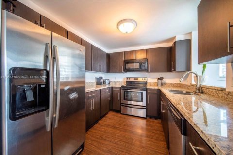 Copropriété à vendre à Miami, Floride: 2 chambres, 116.59 m2 № 1953692 - photo 10