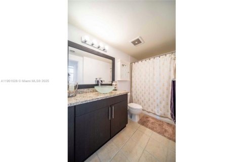 Copropriété à vendre à Miami, Floride: 2 chambres, 116.59 m2 № 1953692 - photo 20