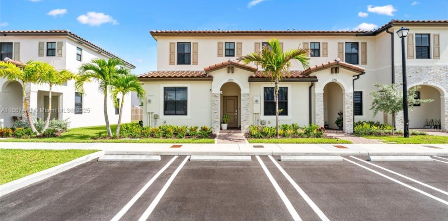 Touwnhouse à Homestead, Floride 3 chambres, 123.37 m2 № 1981778