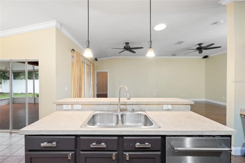Villa ou maison à vendre à Apollo Beach, Floride: 4 chambres, 187.11 m2 № 1810924 - photo 18