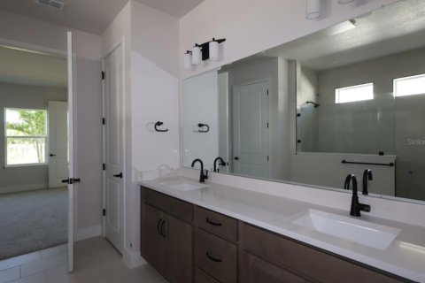 House in Parrish, Florida 3 bedrooms, 181.62 sq.m. № 2111427 - photo 9