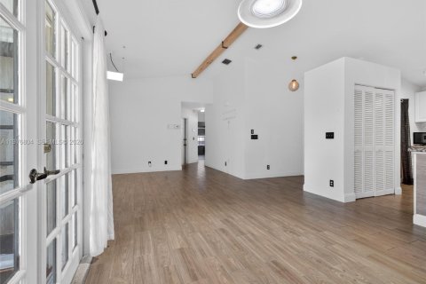 Купить виллу или дом в Санрайз, Флорида 3 спальни, 144.46м2, № 2041527 - фото 14