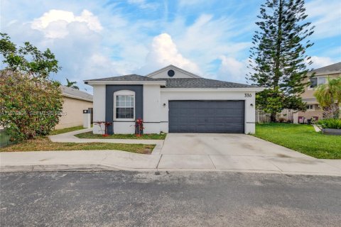 Дом в Санрайз, Флорида 3 спальни, 144.46м2 № 2041527