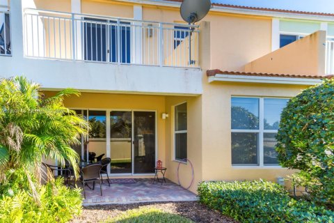 Condo in Boca Raton, Florida, 3 bedrooms  № 1992037 - photo 3