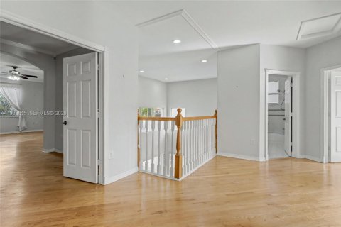 Снять в аренду виллу или дом в Холливуд, Флорида 4 спальни, 235.69м2, № 2050004 - фото 14