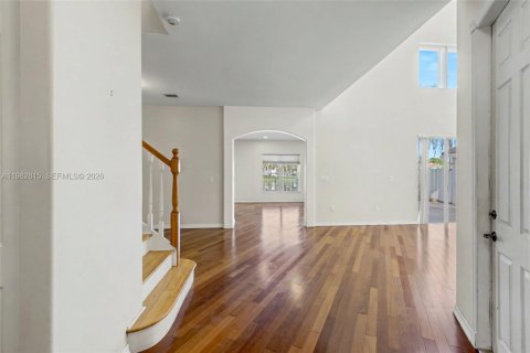 Снять в аренду виллу или дом в Холливуд, Флорида 4 спальни, 235.69м2, № 2050004 - фото 5