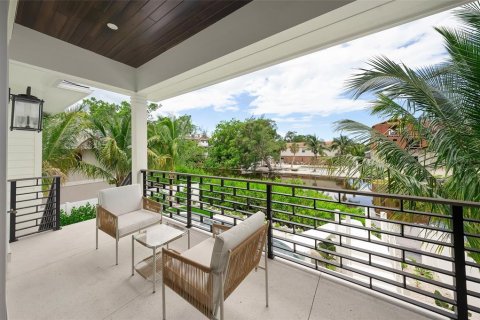House in Sarasota, Florida 4 bedrooms, 245.73 sq.m. № 1908954 - photo 29