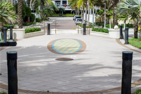 Copropriété à vendre à Hollywood, Floride: 2 chambres, 130.06 m2 № 1979262 - photo 18