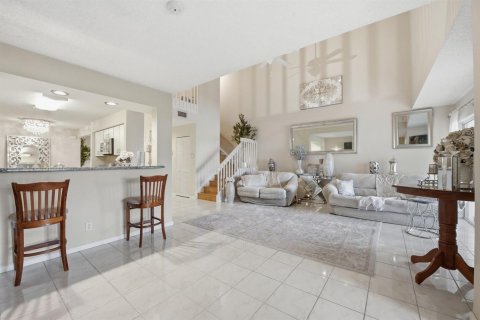 Townhouse in Boca Raton, Florida 3 bedrooms, 210.7 sq.m. № 2381659 - photo 8