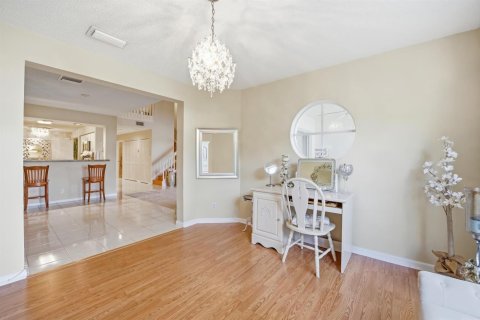 Townhouse in Boca Raton, Florida 3 bedrooms, 210.7 sq.m. № 2381659 - photo 11