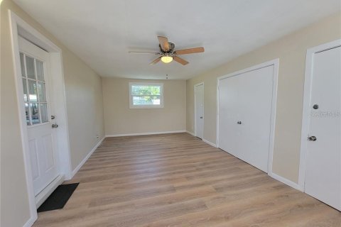 Villa ou maison à louer à Saint Petersburg, Floride: 3 chambres, 93.55 m2 № 1879551 - photo 6