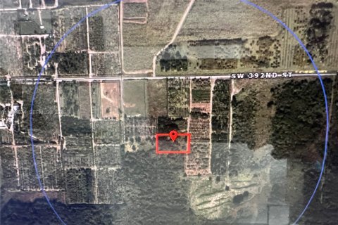 Купить коммерческую недвижимость в Майами-Дейд, Флорида № 2063405 - фото 3