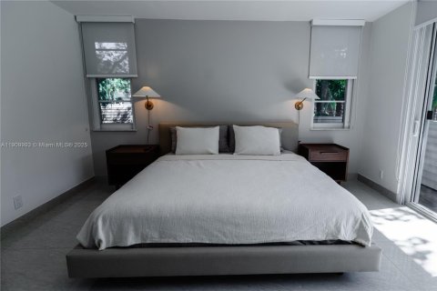 Снять в аренду кондоминиум в Помпано-Бич, Флорида 3 спальни, 134.15м2, № 1970344 - фото 19