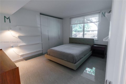 Снять в аренду кондоминиум в Помпано-Бич, Флорида 3 спальни, 134.15м2, № 1970344 - фото 29