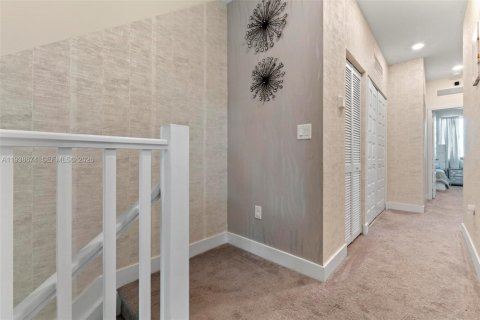 Touwnhouse à louer à Doral, Floride: 3 chambres, 132.29 m2 № 1996340 - photo 17