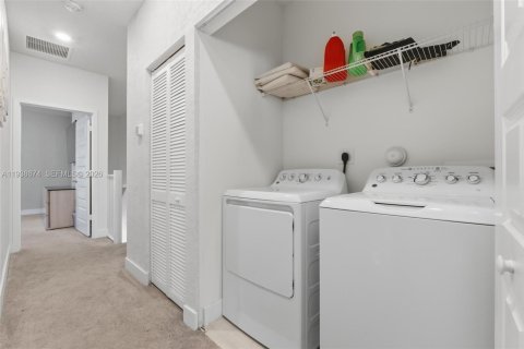 Touwnhouse à louer à Doral, Floride: 3 chambres, 132.29 m2 № 1996340 - photo 28