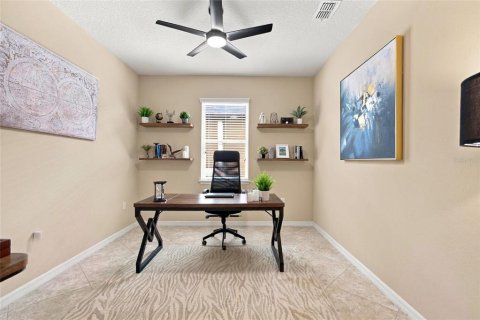 Villa ou maison à vendre à Davenport, Floride: 3 chambres, 263.94 m2 № 2411513 - photo 28