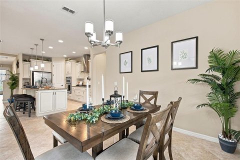 Villa ou maison à vendre à Davenport, Floride: 3 chambres, 263.94 m2 № 2411513 - photo 15